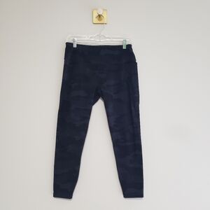 Sweaty Betty Power 7/8 Leggings Women  12 Black Camo Athletic Workout Exercise